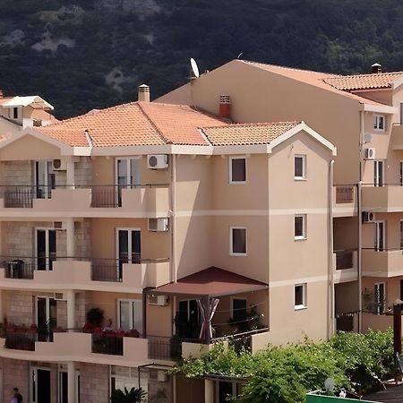 Apartmani Goran I Jelena Zec Budva Kültér fotó