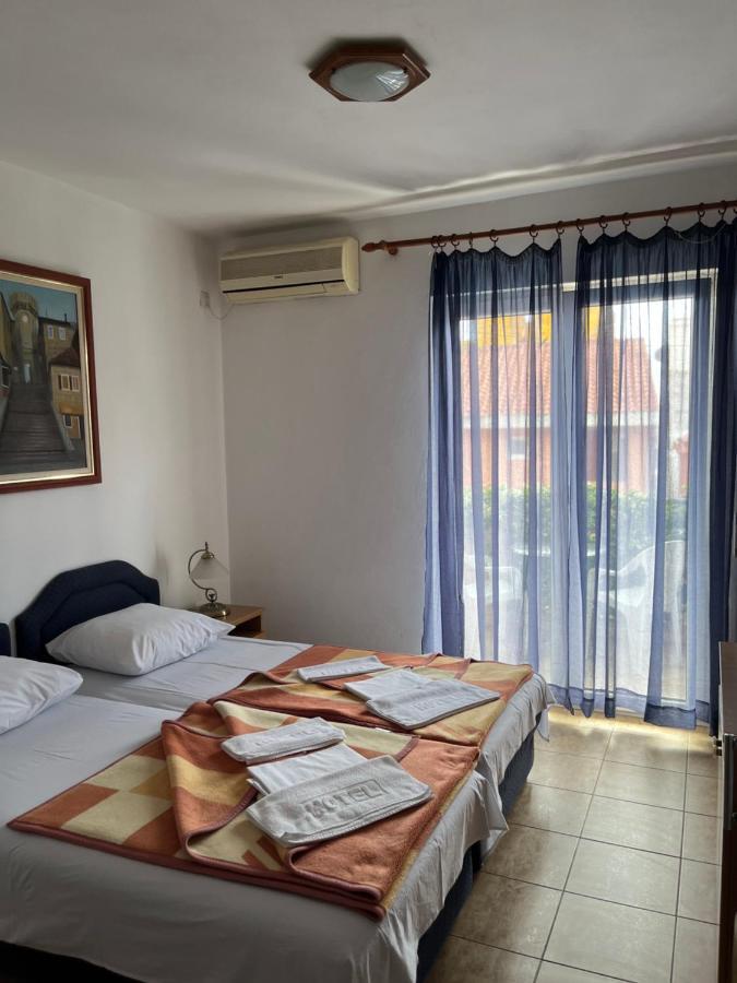 Apartmani Goran I Jelena Zec Budva Kültér fotó